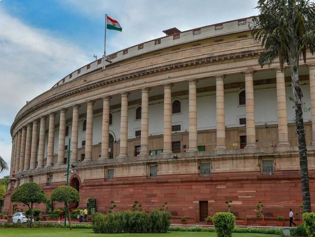 लोकसभा की विश्वनीयता का सवाल